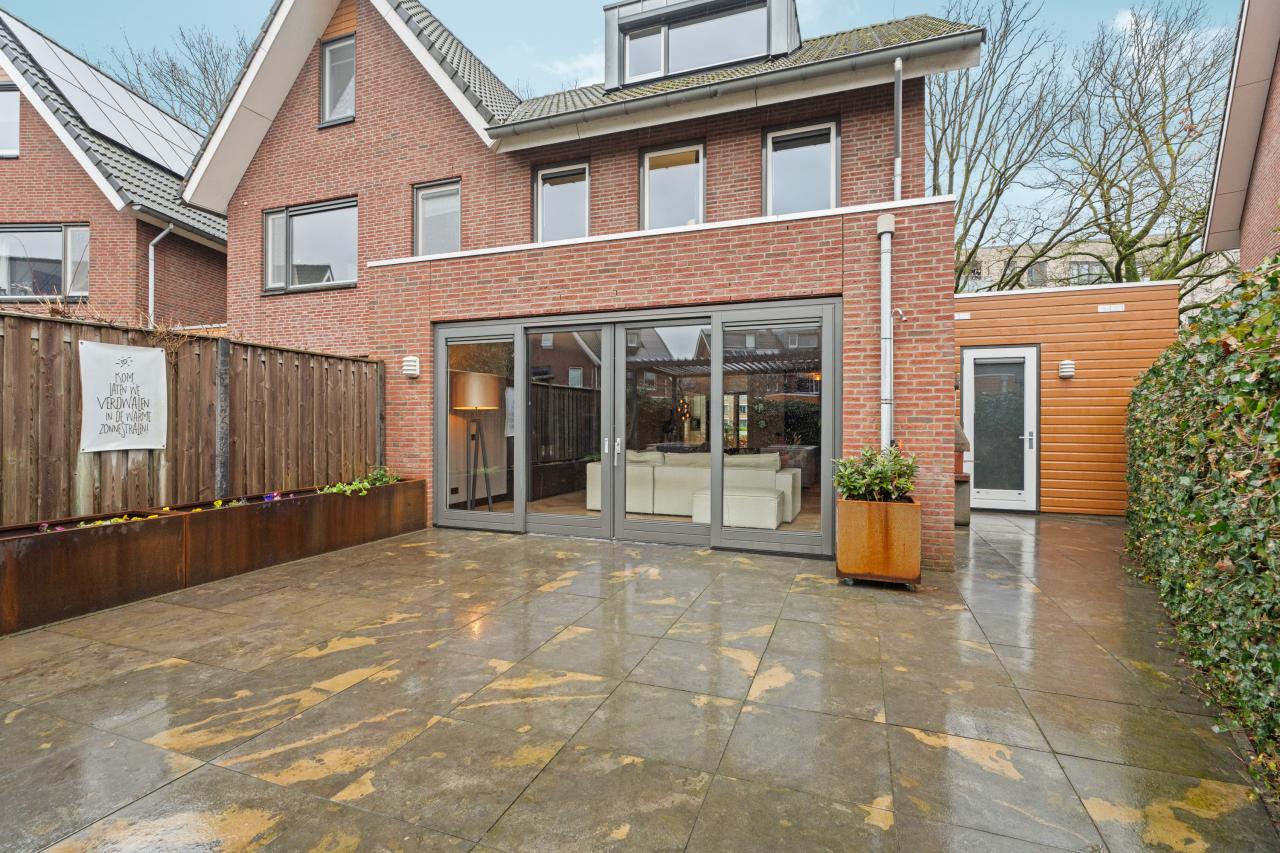 Henk van Tienhovenstraat 12, Nijmegen (6543 JB)