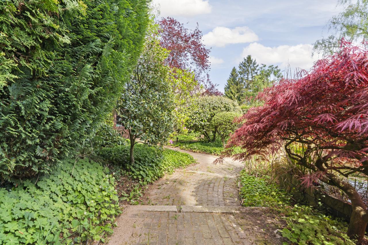 Joanneslaan 1, Heilig Landstichting (6564 AE)