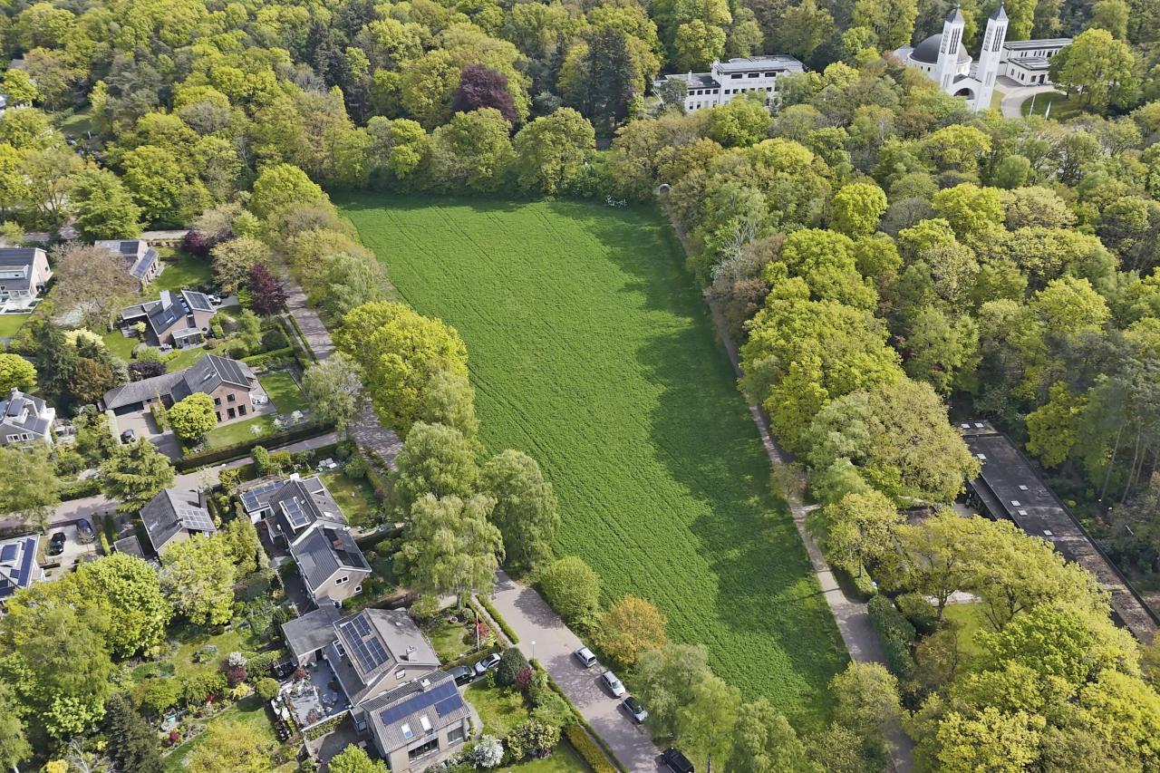 Joanneslaan 1, Heilig Landstichting (6564 AE)